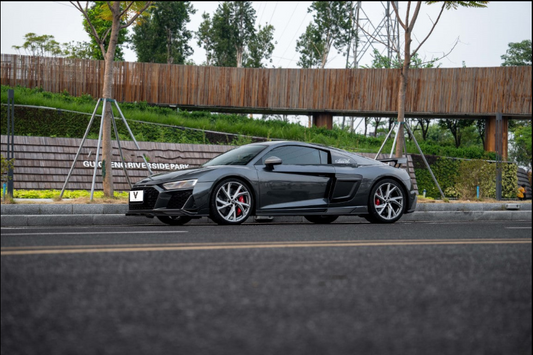 Audi R8 Gen 2 Facelift 2020 2021 2022 2023 with Aftermarket Parts - Front Lip Carbon Fiber / FRP from Ventus Veloce