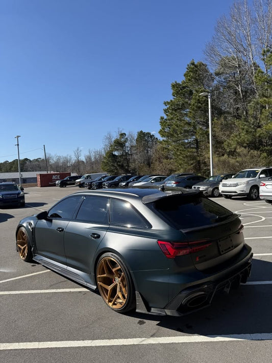 Future Design Blaze Carbon Fiber SIDE SKIRTS for Audi RS6 C8 2020-2025