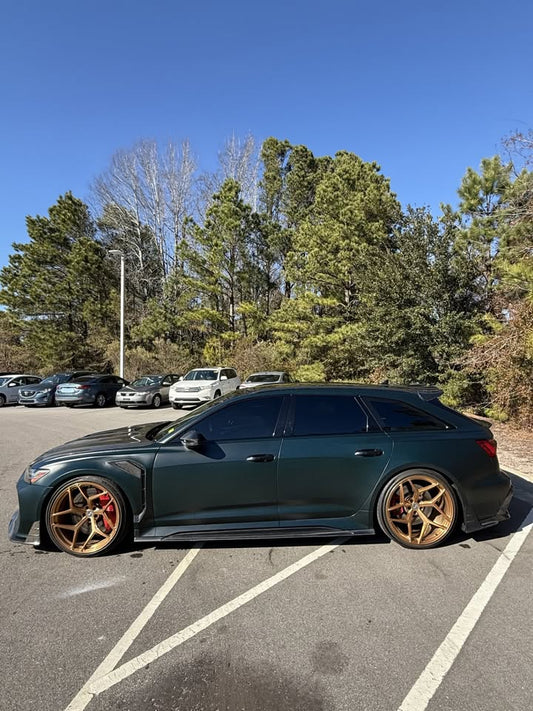 Future Design Blaze Carbon Fiber SIDE SKIRTS for Audi RS6 C8 2020-2025