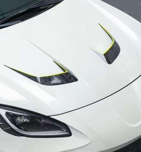 Robot Craftsman "SHINING" Hood Garnish for Toyota GR86 & Subaru BRZ Carbon Fiber/FRP