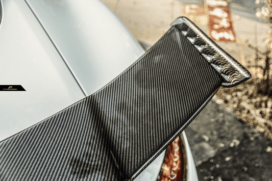 Future Design Carbon RT Style Rear Wing for Mercedes Benz AMG GT GTS GTC C190 2015-2021 Dry Pre-preg Carbon Fiber