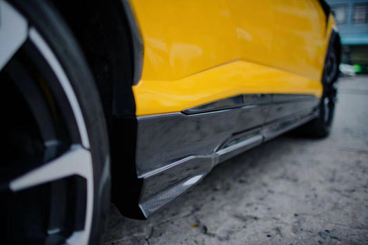 Lamborghini Urus Aftermarket Parts - TC Style Carbon Fiber Full Body Kit