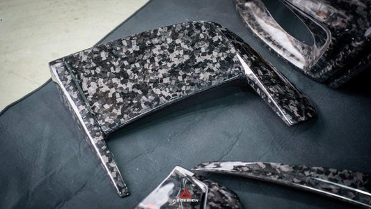 Audi RSQ8 2021 2022 2023 2024 with Aftermarket Parts -AE Roof Spoiler Carbon Fiber from ArmorExtend