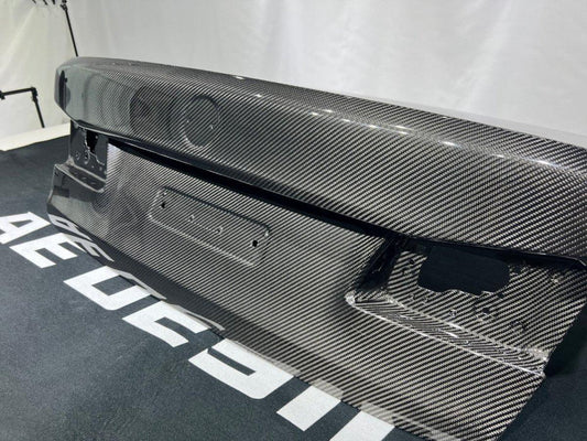 BMW M5/M5C F90 (Fits Both Pre-LCI & LCI) 2018 2019 2020 2021 2022 2023 2024 & 5 Series G30 540i M550i (Fits Both Pre-LCI & LCI) 2017 2018 2019 2020 2021 2022 2023 2024 with Aftermarket Parts - AE Rear Trunk Lid Carbon Fiber from ArmorExtend