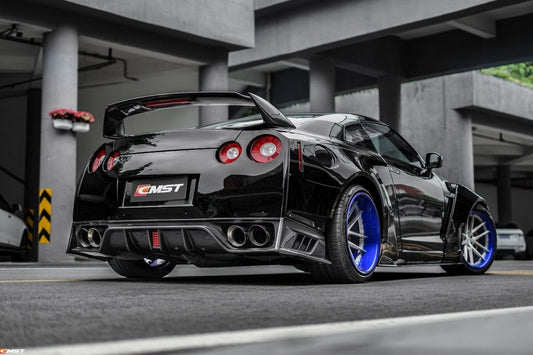 Nissan GTR Nismo T-Spec Black Edition Track Eidtion Premium Pure 2008-2023 with Aftermarket Parts - V1 Style Side Skirts Carbon Fiber / FRP from CMST Tuning