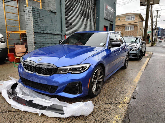 BMW 3 Series 330i M340i G20 G21 Pre-LCI 2020-2022
(fitment for 330i requires M-Sport package bumper) with Aftermarket Parts - Vacuumed Carbon & FRP Front Lip from CMST Tuning