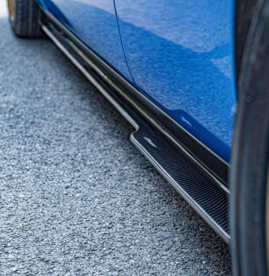 Dodge Challenger Hellcat T/A Scat Pack 392 SRT R/T SXT SE 2008-2023 (suitable for narrowbody, widebody requires slight modification to corners) with Aftermarket Parts - Side Skirts Carbon Fiber / FRP from CMST Tuning