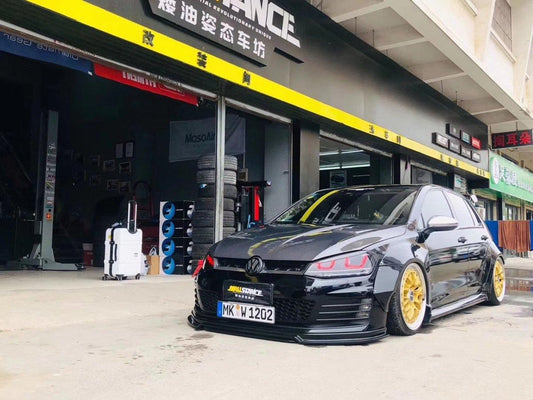 Volkswagen Golf R GTI Base MK7 MK7.5 2015-2021 (designed to be installed together with CMST widebody wheel arches) with Aftermarket Parts - Widebody Style Side Skirts Carbon Fiber / FRP from CMST Tuning