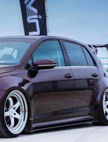 Volkswagen Golf R GTI Base MK7 MK7.5 2015-2021 (designed to be installed together with CMST widebody wheel arches) with Aftermarket Parts - Widebody Style Side Skirts Carbon Fiber / FRP from CMST Tuning