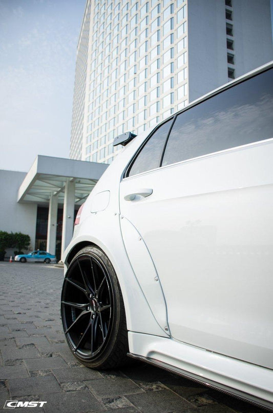 Volkswagen Golf R GTI Base MK7 MK7.5 2015-2021 (designed to be installed together with CMST widebody wheel arches) with Aftermarket Parts - Widebody Style Side Skirts Carbon Fiber / FRP from CMST Tuning