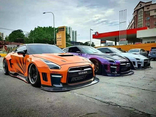 Nissan GTR Nismo T-Spec Black Edition Track Edition Premium Pure CBA DBA EBA 2008 2009 2010 2011 2012 2013 2014 2015 2016 2017 2018 2019 2020 2021 2022 2023 2024 (designed to be compatible with ROBOT CRAFTSMAN front bumper) with Aftermarket Parts - "Godzilla" Widebody Wheel Arches & Side Skirts Carbon Fiber / FRP from Robot Craftsman