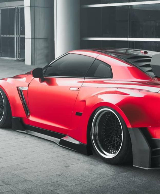 Nissan GTR Nismo T-Spec Black Edition Track Edition Premium Pure CBA DBA EBA 2008 2009 2010 2011 2012 2013 2014 2015 2016 2017 2018 2019 2020 2021 2022 2023 2024 (designed to be compatible with ROBOT CRAFTSMAN front bumper) with Aftermarket Parts - "Godzilla" Widebody Wheel Arches & Side Skirts Carbon Fiber / FRP from Robot Craftsman