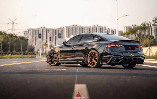 Audi RS5 B9 / B9.5 2017 2018 2019 2020 2021 2022 2023 2024 with Aftermarket Parts - AE Style Front Fenders Carbon Fiber from ArmorExtend