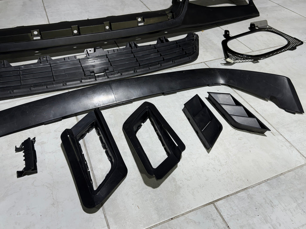 CMST Polypropylene PP Rear Bumper and Rear Diffuser Valance for Nissan GTR GT-R R35 Facelift Conversion