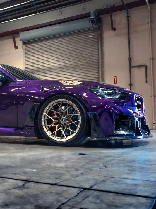BMW M2 / M2C G87 2023-ON with Aftermarket Parts - Front Fenders Pre-preg Carbon Fiber from TAKD Carbon