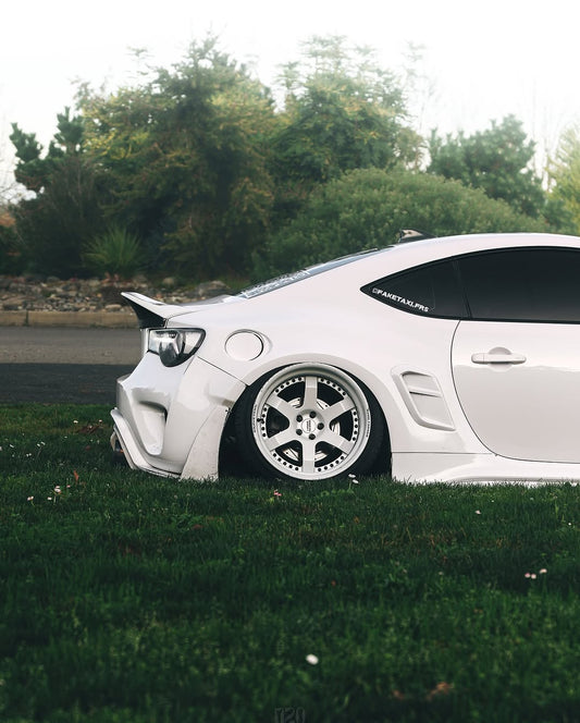 ROBOT CRAFTSMAN Carbon Fiber Widebody Kit For Toyota 86 Subaru BRZ Scion FR-S