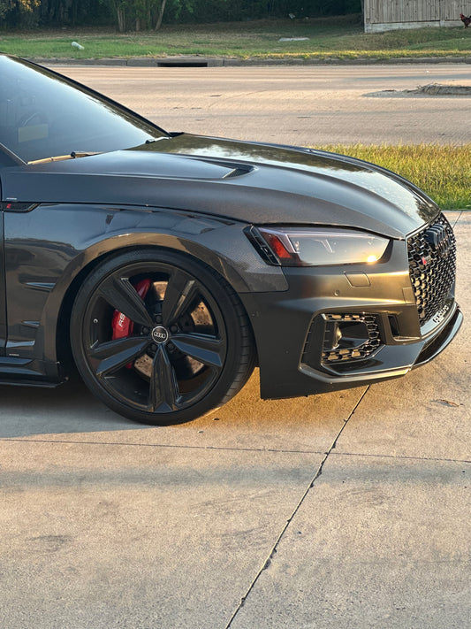 Audi RS5 B9 / B9.5 2017 2018 2019 2020 2021 2022 2023 2024 with Aftermarket Parts - AE Style Front Fenders Carbon Fiber from ArmorExtend