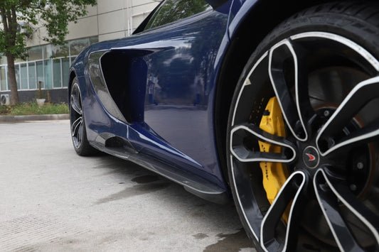 McLaren 650S MP4-12C 2012 2013 2014 2015 2016 with Aftermarket Parts - 675LT Style Side Skirts Carbon Fiber / FRP from Aero Republic