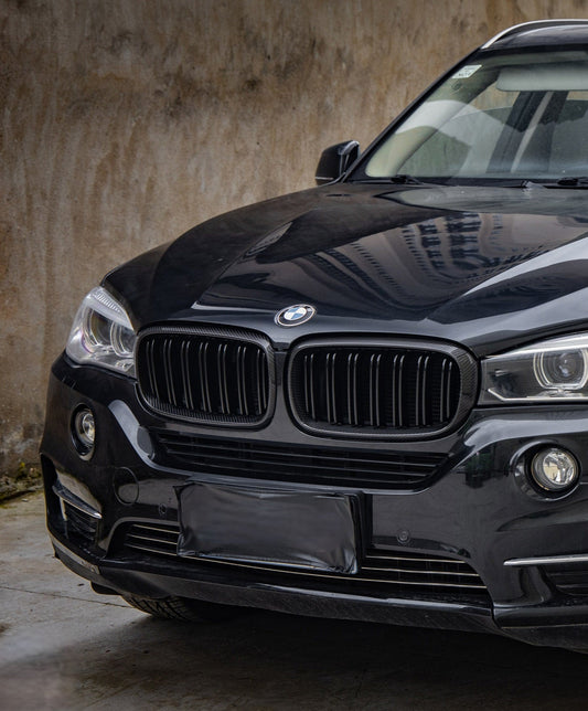 BMW X5 xDrive50i eDrive F15 2014 2015 2016 2017 2018 & X6 M50d xDrive50i s/xDrive35i xDrive40d xDrive30d F16 2015 2016 2017 2018 2019 with Aftermarket Parts - Dual Slat Front Kidney Grill Carbon Fiber from Aero Republic