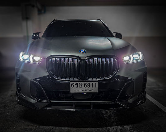 BMW X5 M60i s/x Drive 40i xDrive 50e G05 LCI 2024-ON with Aftermarket Parts - MP Style Front Bumper Side Vent Valences Trim Carbon Fiber from Aero Republic