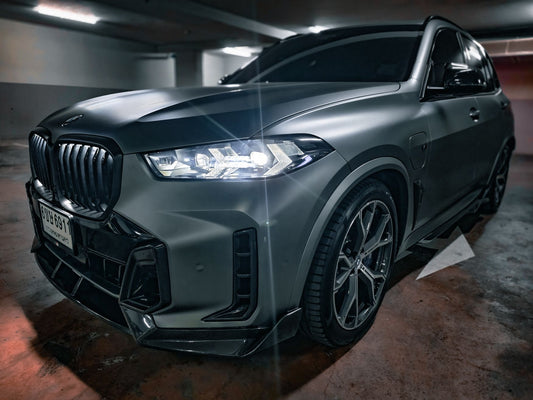 BMW X5 M60i s/x Drive 40i xDrive 50e G05 LCI 2024-ON with Aftermarket Parts - MP Style Front Bumper Side Vent Valences Trim Carbon Fiber from Aero Republic