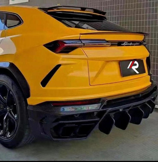 Lamborghini Urus Base S Performante 2019 2020 2021 2022 2023 2024 with Aftermarket Parts - M Style Rear Diffuser & Tips Pre-preg Carbon Fiber / FRP from Aero Republic