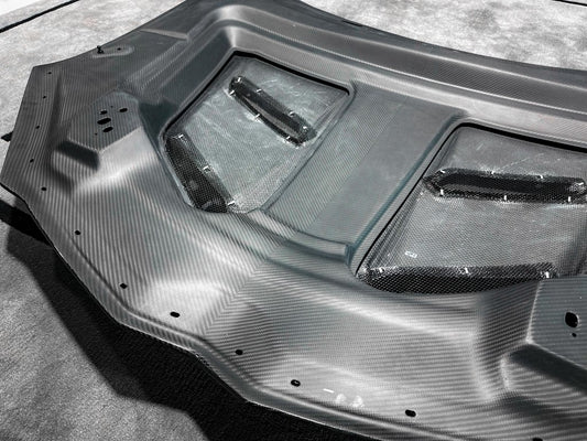 Lamborghini Urus 2019 2020 2021 2022 2023 2024 with Aftermarket Parts - M Style Hood Bonnet Pre-preg Carbon Fiber from Aero Republic