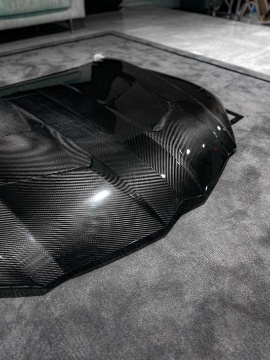 Lamborghini Urus 2019 2020 2021 2022 2023 2024 with Aftermarket Parts - M Style Hood Bonnet Pre-preg Carbon Fiber from Aero Republic