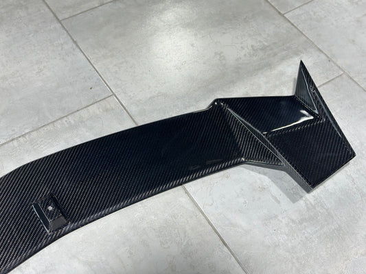 Lamborghini Urus 2019 2020 2021 2022 with Aftermarket Parts - M Style Rear Roof Spoiler Carbon Fiber from Aero Republic