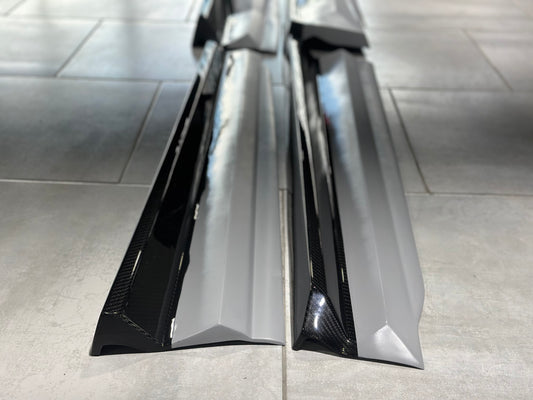 Lamborghini Urus 2019 2020 2021 2022 with Aftermarket Parts - M Style Side Skirts Carbon Fiber from Aero Republic