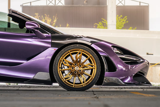 McLaren 720S 2018 2019 2020 2021 2022 2023 with Aftermarket Parts - RF Style Front Fenders Carbon Fiber from Aero Republic
