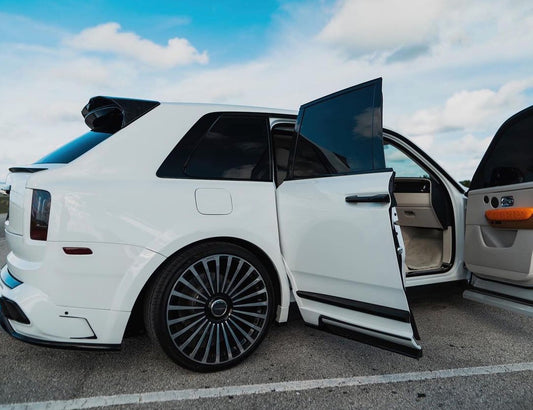 Rolls-Royce Cullinan 2019 2020 2021 2022 2023 2024 with Aftermarket Parts - M Style Side Skirts Dry Pre-preg Carbon Fiber from Aero Republic