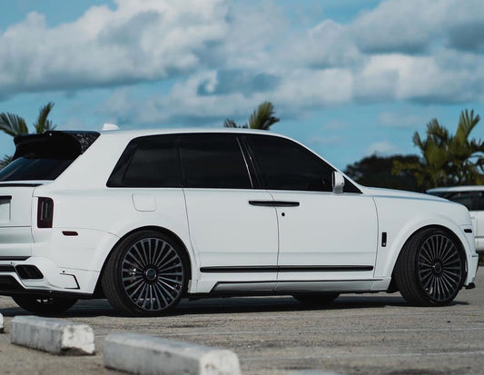 Rolls-Royce Cullinan 2019 2020 2021 2022 2023 2024 with Aftermarket Parts - M Style Side Skirts Dry Pre-preg Carbon Fiber from Aero Republic