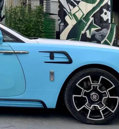 Wraith Trim Rolls-Royce Wraith & Dawn Aftermarket Parts - Aero Republic Fenders ...