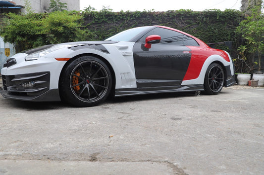 Nissan GTR R35 CBA DBA EBA 2008 2009 2010 2011 2012 2013 2014 2015 2016 2017 2018 2019 2020 2021 2022 2023 2024 with Aftermarket Parts - TSV2 Style Front Bumper & Lip Carbon Fiber / FRP from Aero Republic