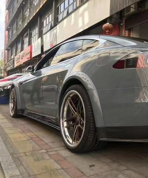 Tesla Model S 2nd Gen Late 2016-Early 2021 with Aftermarket Parts - Wheel Arches Carbon Fiber from Aero Republic