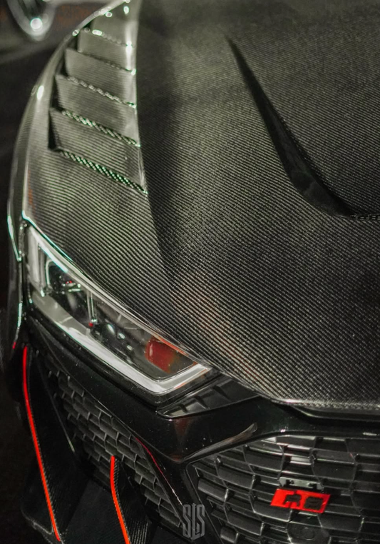Audi R8 Gen 2 2017 2018 2019 2020 2021 2022 2023 with Aftermarket Parts - AE Style Hood Bonnet Double-sided Carbon Fiber / Partial Carbon Fiber from ArmorExtend
