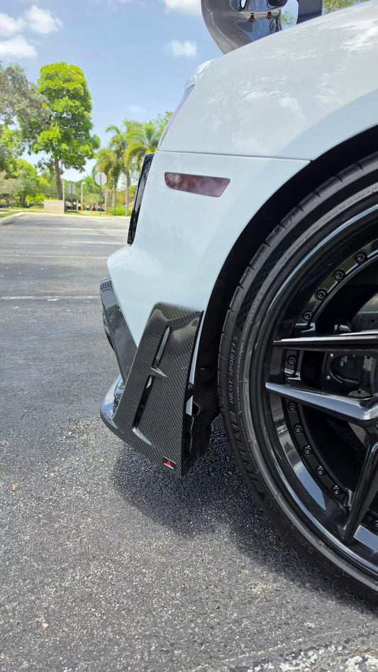 Audi R8 Gen 2 Facelift 2020 2021 2022 2023 with Aftermarket Parts - ART Front Lip Dry Pre-preg Carbon Fiber from ArmorExtend