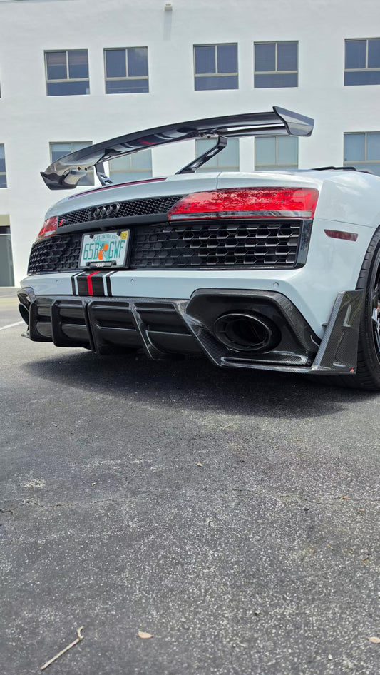 Audi R8 Gen 2 Facelift 2020 2021 2022 2023 with Aftermarket Parts - ART Rear Diffuser Dry Pre-preg Carbon Fiber from ArmorExtend