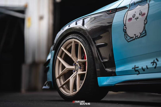 Audi RS5 B9 B9.5 2017 2018 2019 2020 2021 2022 2023 2024 2025 with Aftermarket Parts - AE Style Front Fenders Carbon Fiber from ArmorExtend