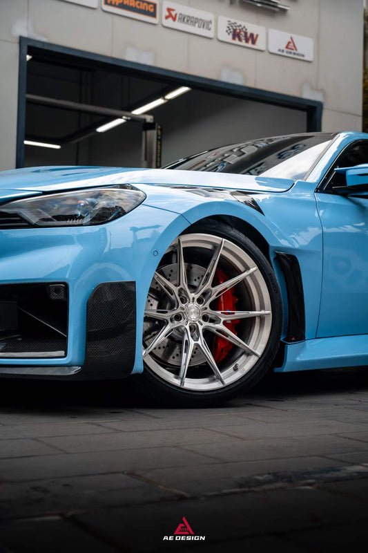 BMW M2 & M2C G87 2023 2024?with Aftermarket Parts - AE V2 Style Front Fenders Carbon Fiber from ArmorExtend