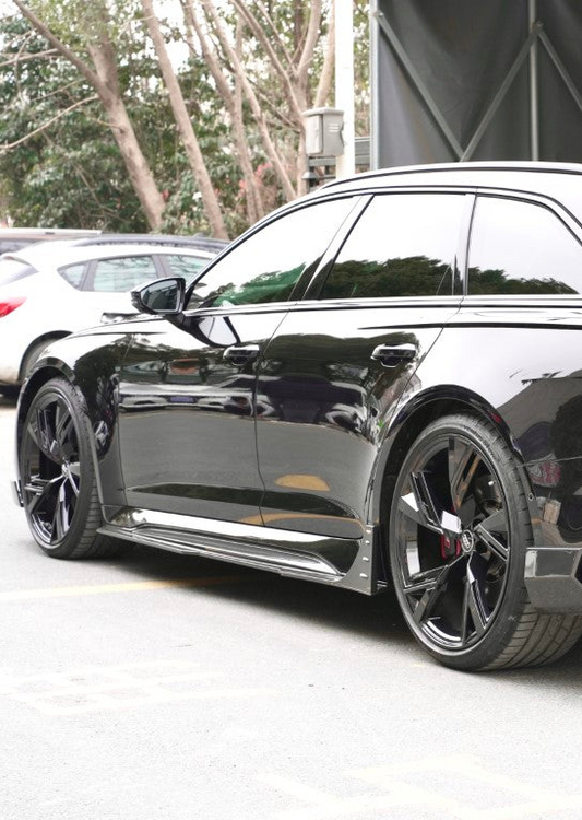 Audi RS6 C8 2020-ON & RS7 C8 2020-ON with Aftermarket Parts - Side Skirts Carbon Fiber from BCTXE Tuning