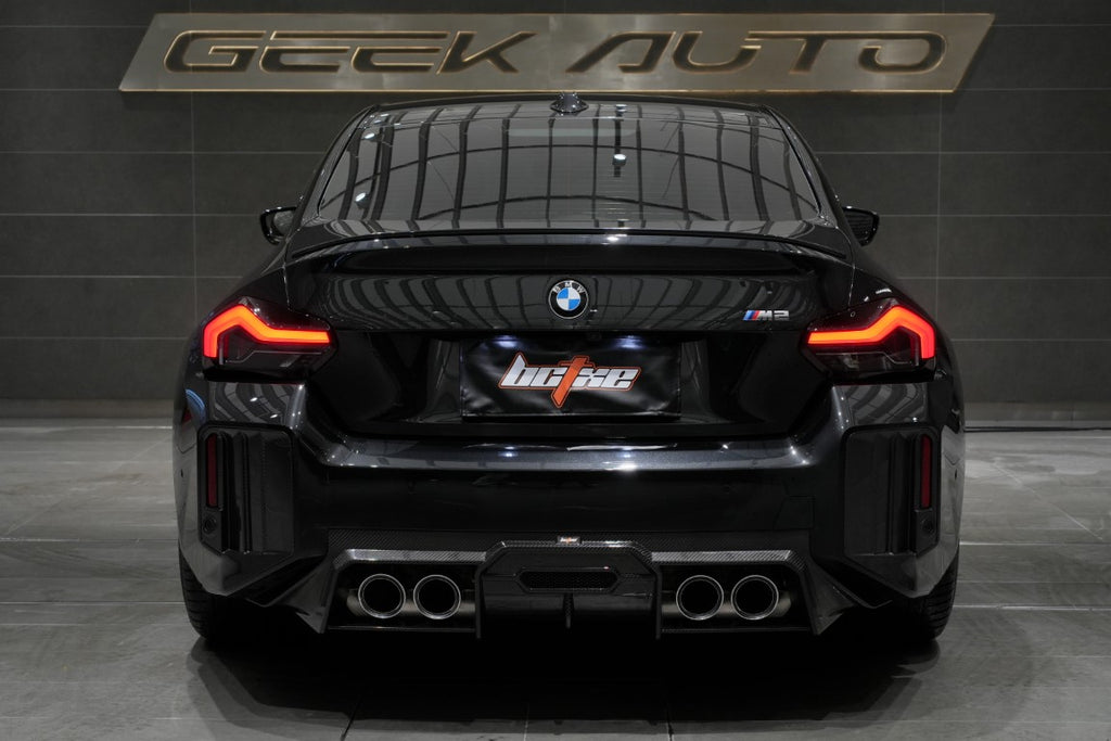 BMW M2 / M2C G87 2023-ON with Aftermarket Parts - Pre-preg Carbon Fiber Rear Bumper Upper Valences from BCTXE Tuning