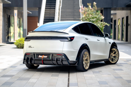 Tesla Model Y Juniper 2026-ON with Aftermarket Parts - Side Skirts Dry Pre-preg Carbon Fiber from BCTXE Tuning