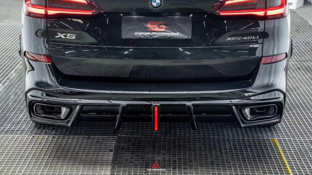 BMW X5 G05 M50i X/S Drive 40i (with M-Package) (Fits Both Pre-LCI & LCI) 2019-ON with Aftermarket Parts - AE Style Carbon Fiber Rear Diffuser & Canards from ArmorExtend