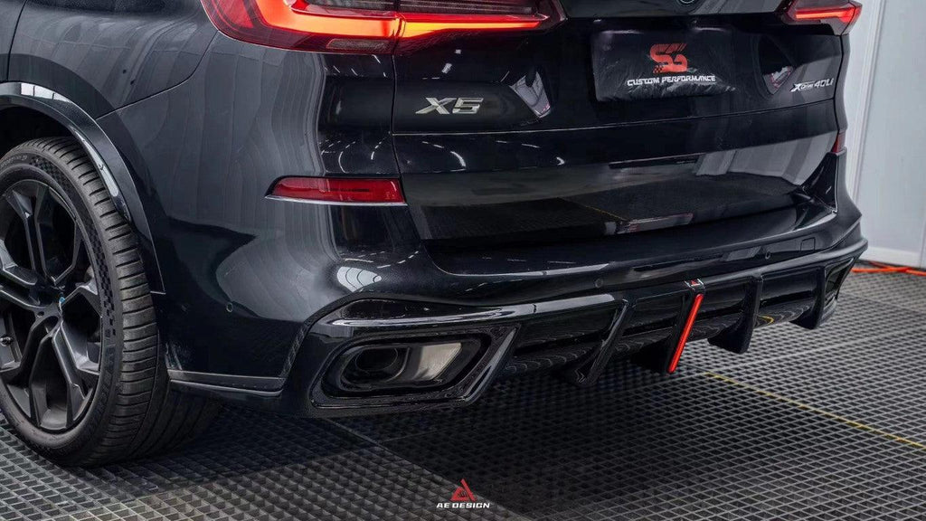 BMW X5 G05 M50i X/S Drive 40i (with M-Package) (Fits Both Pre-LCI & LCI) 2019-ON with Aftermarket Parts - AE Style Carbon Fiber Rear Diffuser & Canards from ArmorExtend