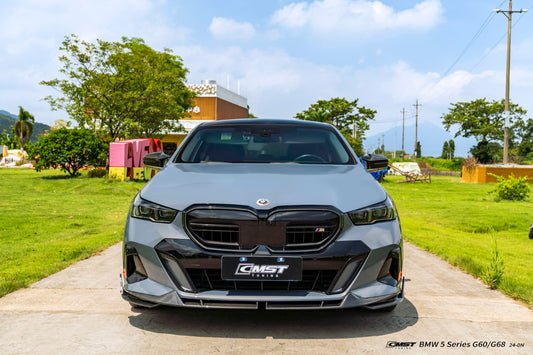 BMW i5 xDrive40 / eDrive40 (with M-package bumper, does not fit base mode) / M60 G60 G61 2024-ON &amp; 5 Series 540i xDrive / 530i xDrive / 530i (with M-package bumper, does not fit base model) / 550e xDrive G60 G61 2024-ON with Aftermarket Parts - Front Lip Dry Pre-preg Carbon Fiber / FRP