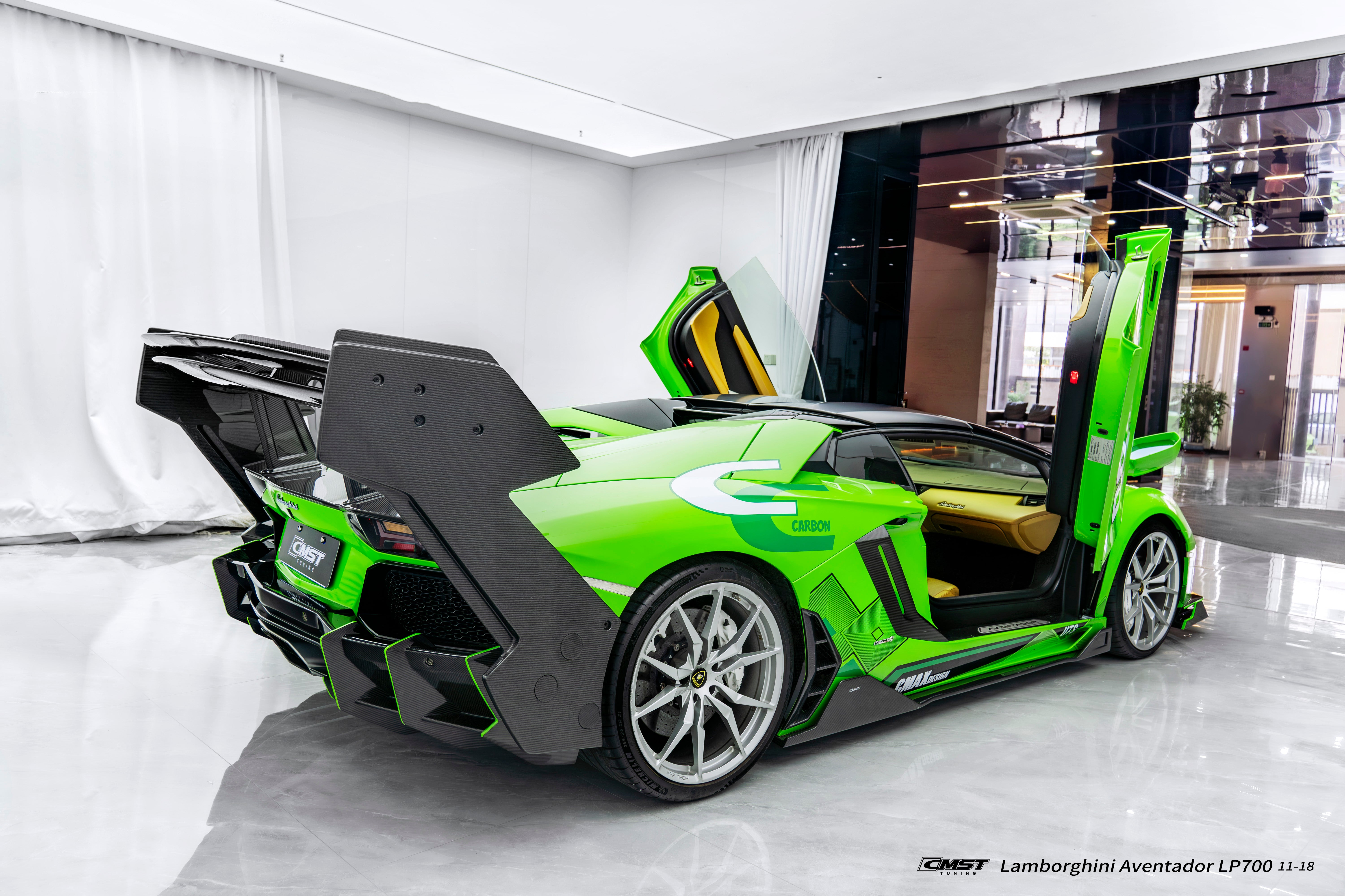 Lamborghini Aventador LP700 Aftermarket Parts - CMST Tuning Rear