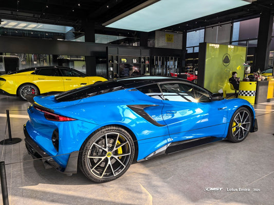 Lotus Emira 3.6 V6 2.0 Four-cylinder 2022-ON with Aftermarket Parts - V2 Rear Spoiler Dry Pre-preg Carbon Fiber / FRP