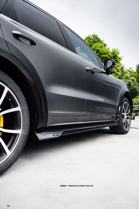 Porsche Cayenne 9Y0 9Y0.1 Base/S/GTS/Turbo/Turbo S 2019 2020 2021 2022 2023 & Cayenne 9Y0 9Y0.2 Base/S/AWD/E-Hybrid/GTS/Turbo/Turbo S 2024-ON & Cayenne 9Y3 9Y3.1 Base/S/GTS/Turbo/Turbo S/Turbo GT 2019 2020 2021 2022 2023 &amp; Cayenne 9Y3 9Y3.2 Base/S/AWD/E-Hybrid/GTS/Turbo/Turbo S/Turbo GT 2024-ON with Aftermarket Parts - Side Skirts Carbon Fiber / FRP from CMST Tuning